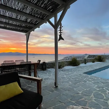 Avlia Villa *