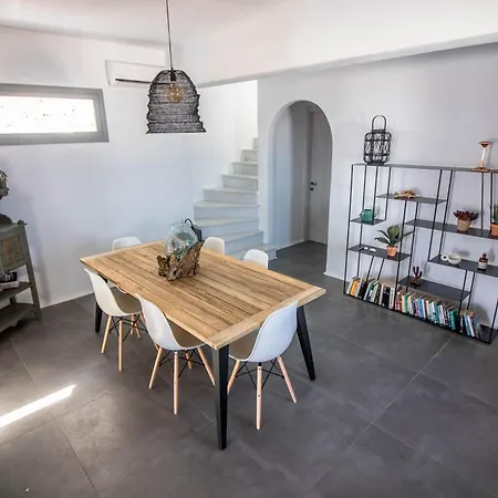 Avlia Villa Naxos City